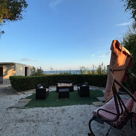 度假居 Casa Sullo Scoglio Mattia 普尔萨诺